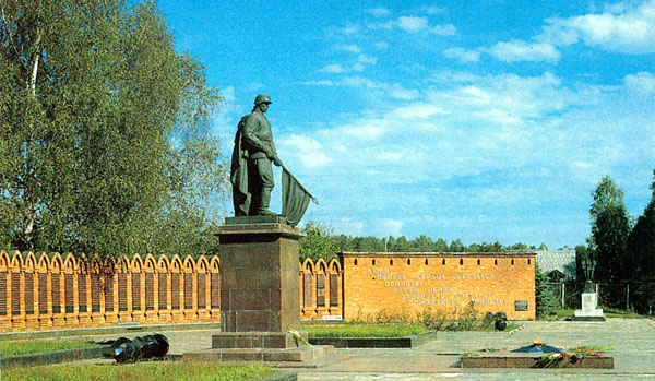Мемориальный комплекс в честь воинов Великой Отечественной войны