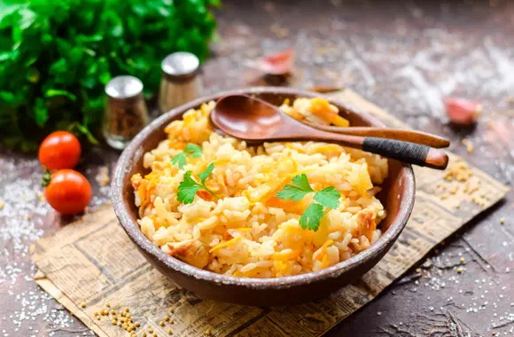 Плов с курицей на сковороде - классический рецепт с пошаговыми фото