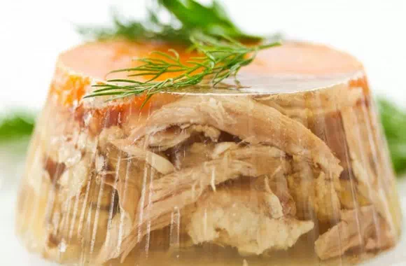 Холодец из свиных ножек и курицы