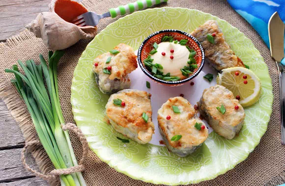 Жареный хек - классический рецепт с пошаговыми фото