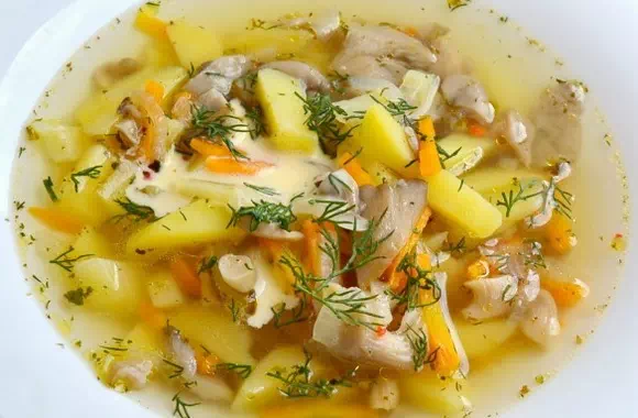 Суп из вешенок с картошкой