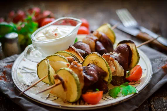 Шашлык из печени в духовке - оригинальный пошаговый рецепт с фото